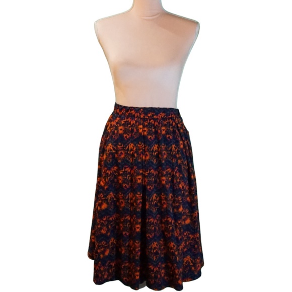 LuLaRoe Medium length skirt NWT - Picture 1 of 1